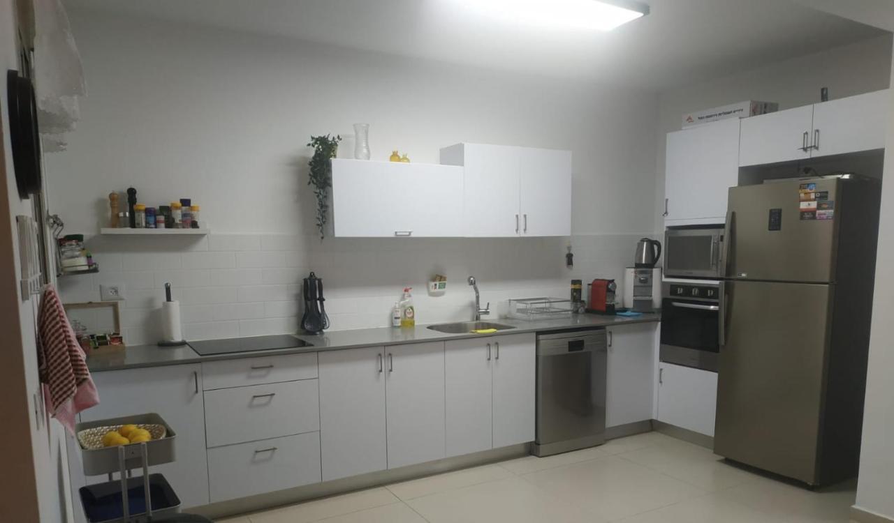 עכו דירה חדשה ליד הים- Akko-Brand New Apartment Экстерьер фото