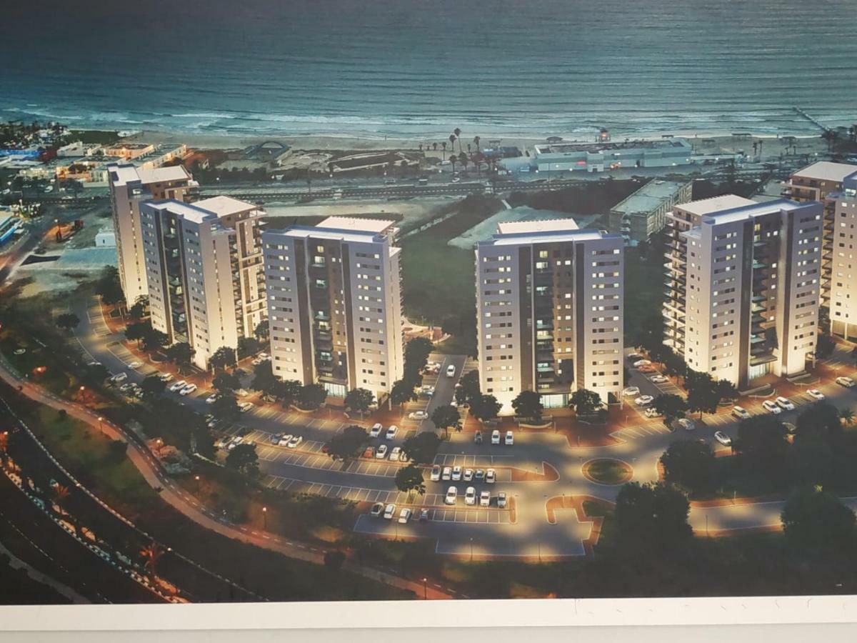 עכו דירה חדשה ליד הים- Akko-Brand New Apartment Экстерьер фото