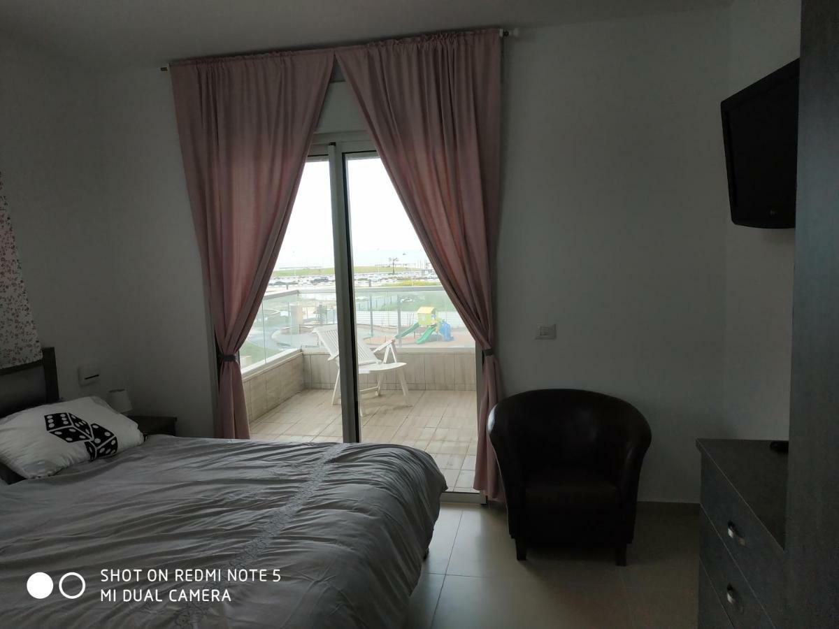 עכו דירה חדשה ליד הים- Akko-Brand New Apartment Экстерьер фото