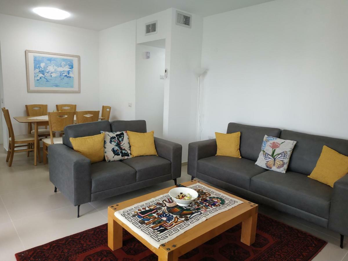 עכו דירה חדשה ליד הים- Akko-Brand New Apartment Экстерьер фото